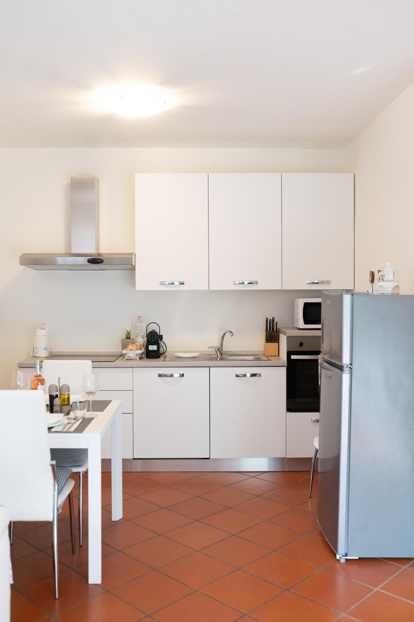 Canevon Suite Apartment バルドリーノ エクステリア 写真