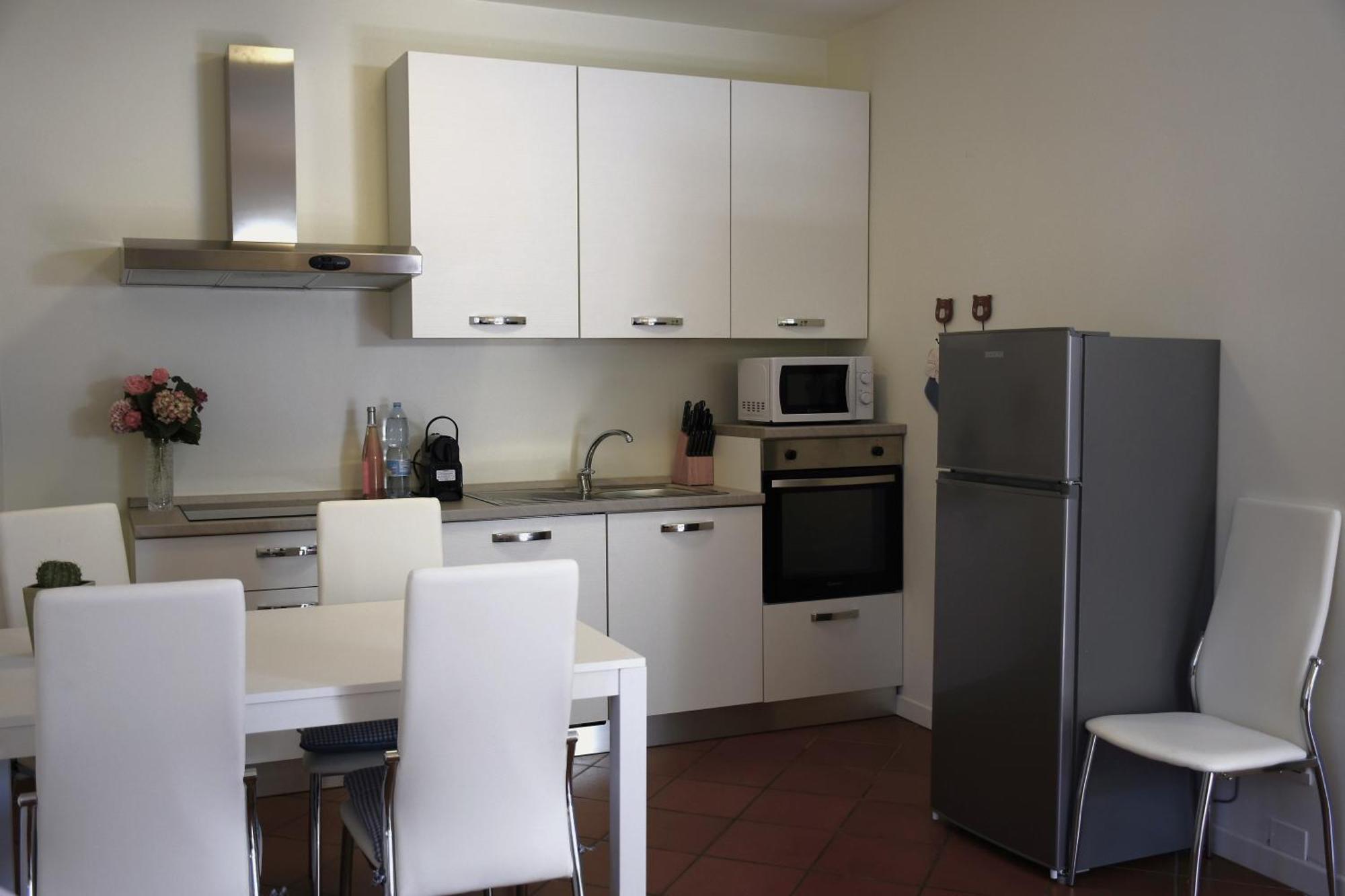 Canevon Suite Apartment バルドリーノ エクステリア 写真